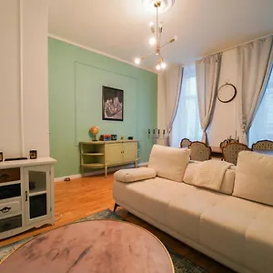 https://mint-13-mariahilf.vienna-besthotels.com